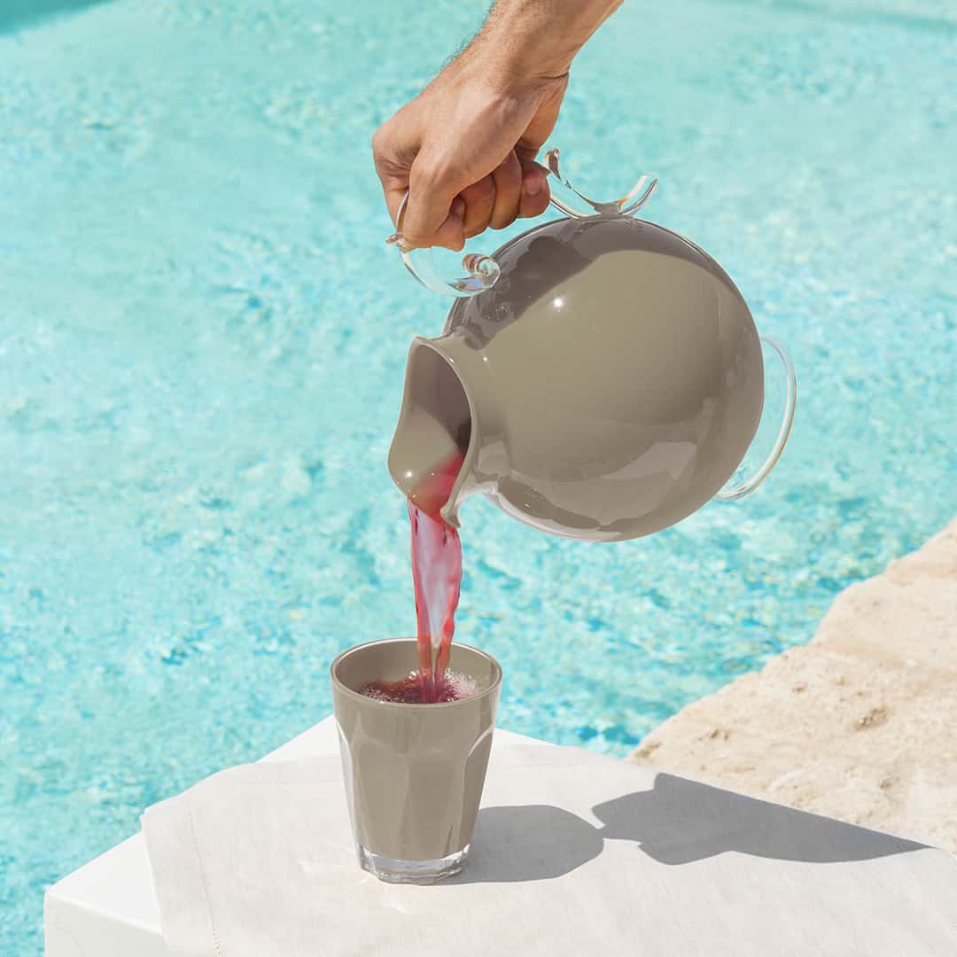 כוס שתייה במגוון צבעים - אפור חום אחיד