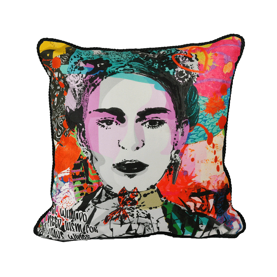 כרית 45 ס"מ במגוון דגמים - Street Art | FRIDA