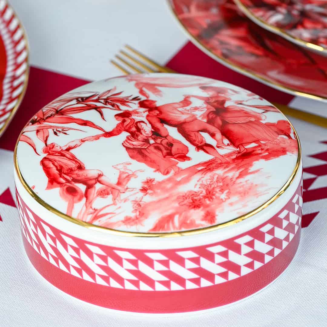 קופסה רב תכליתית - Le rouge