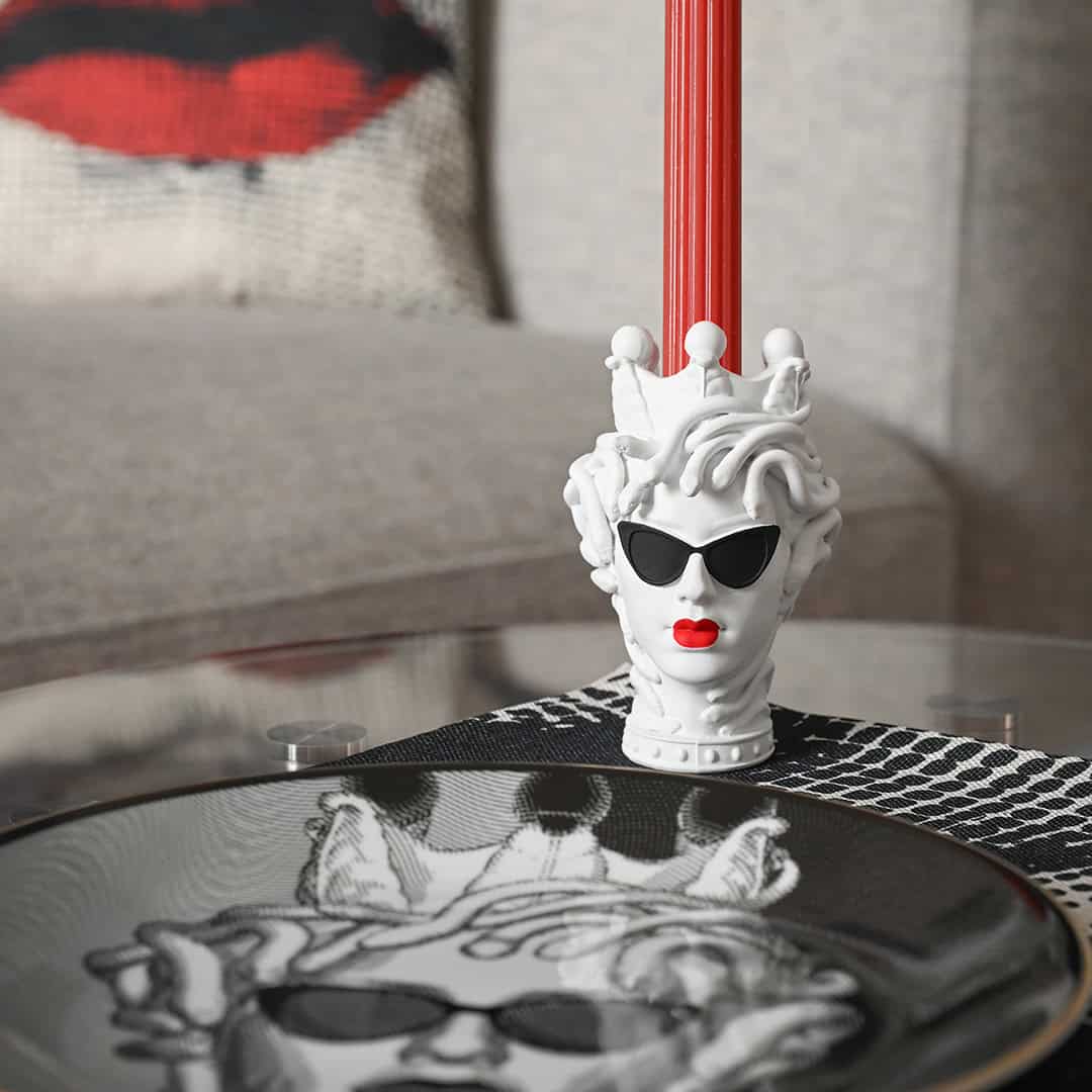 פמוט נר במגוון צבעים - לבן | LA VIPERA