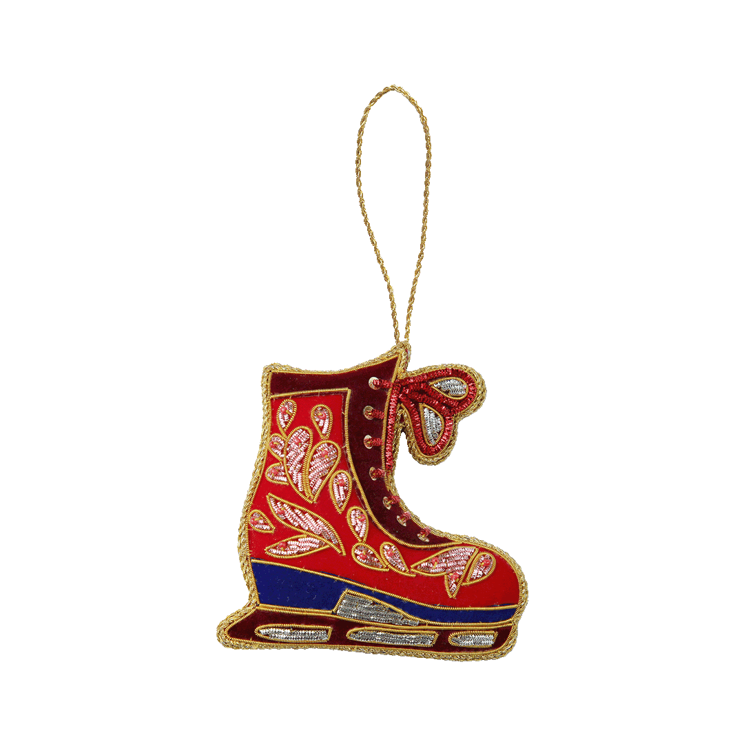 קישוט רקום ביד - מגף