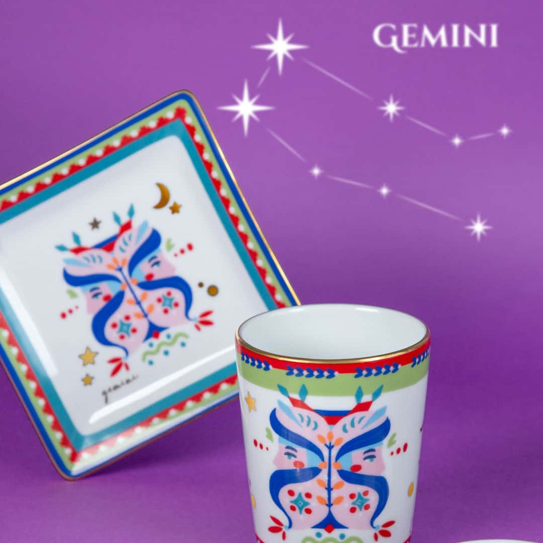 צלוחית מרובעת במגוון סמלי גלגל המזלות - תאומים