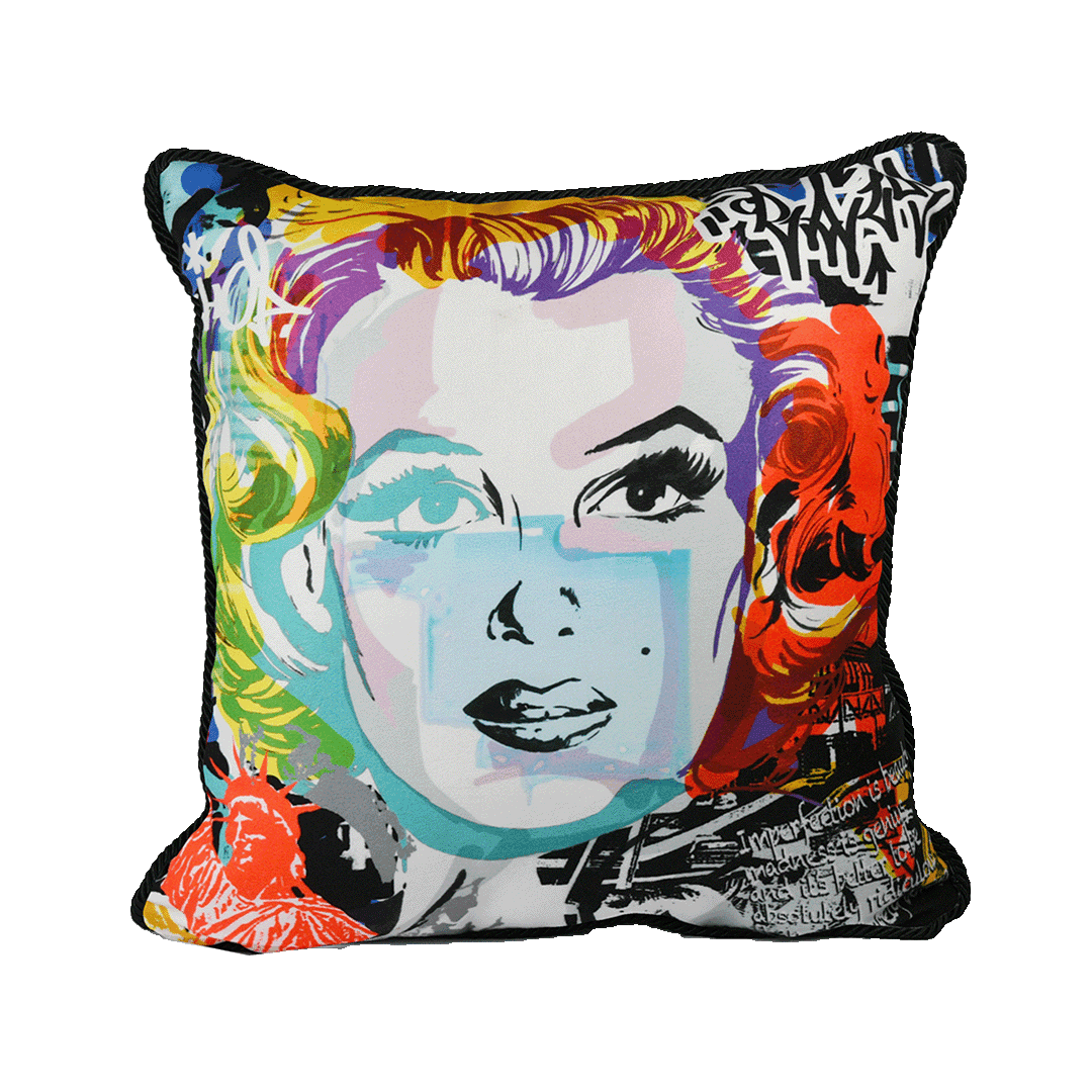 כרית 45 ס"מ במגוון דגמים - Street Art | MARILYN