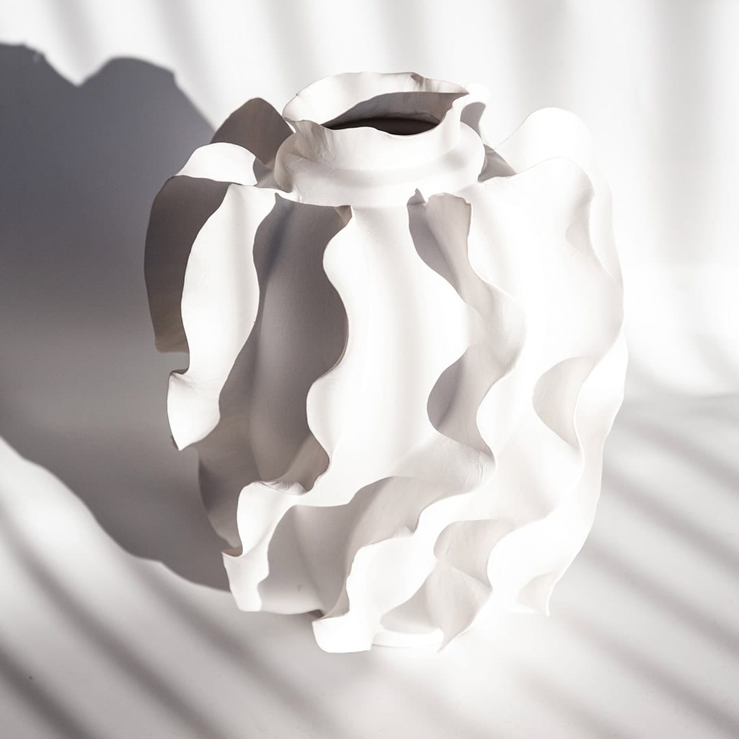 ואזה הנדמייד ענק