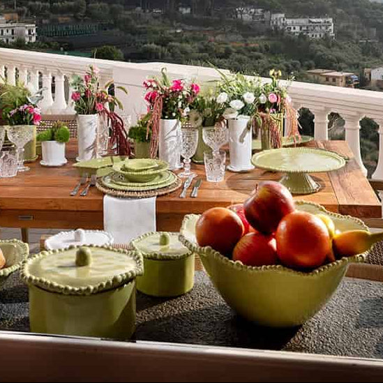 כלי אחסון מלמין עם מכסה במגוון צבעים - Joke | 21 ס"מ