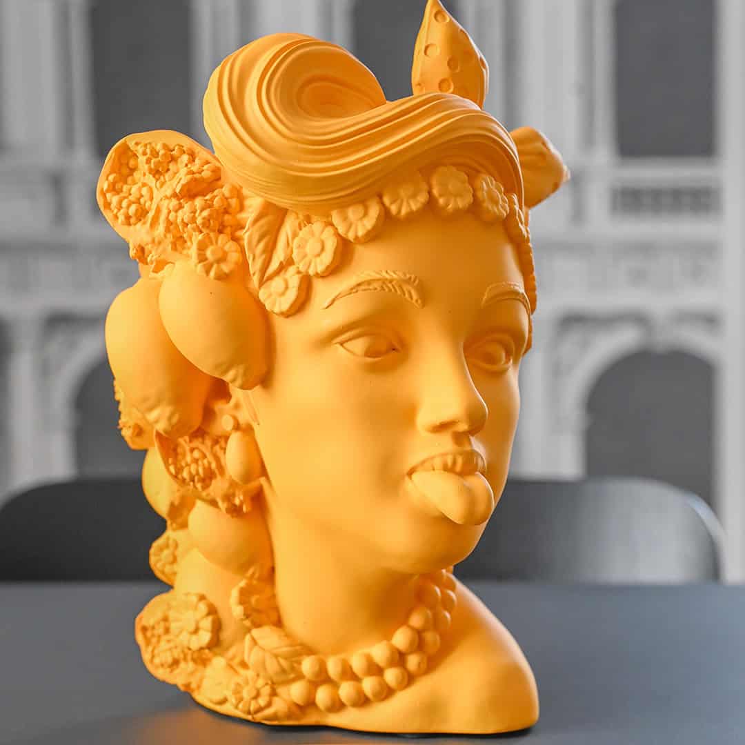 ראש דקורטיבי במגוון צבעים - אוכרה |  L'IRRIVERENTE