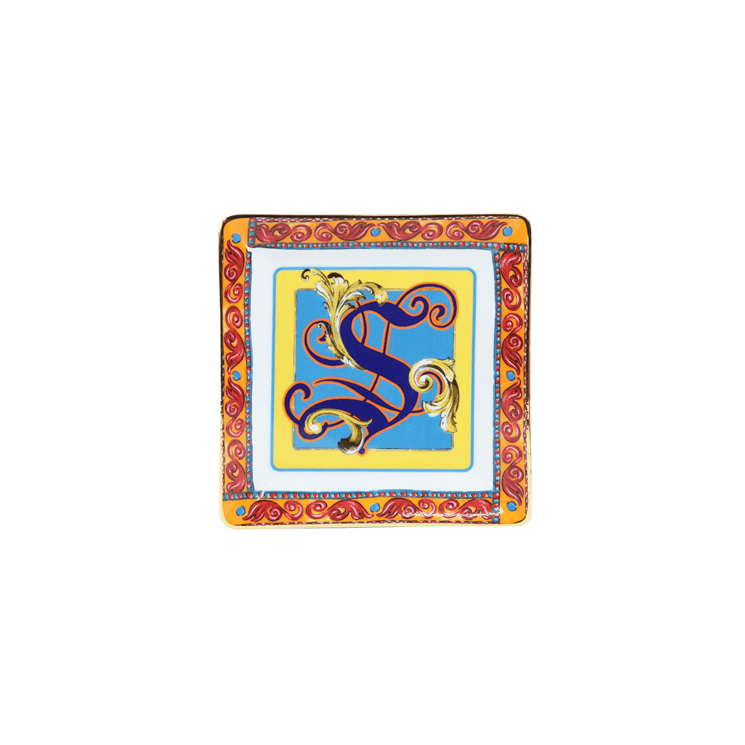 צלוחית מרובעת במגוון אותיות - A-Z