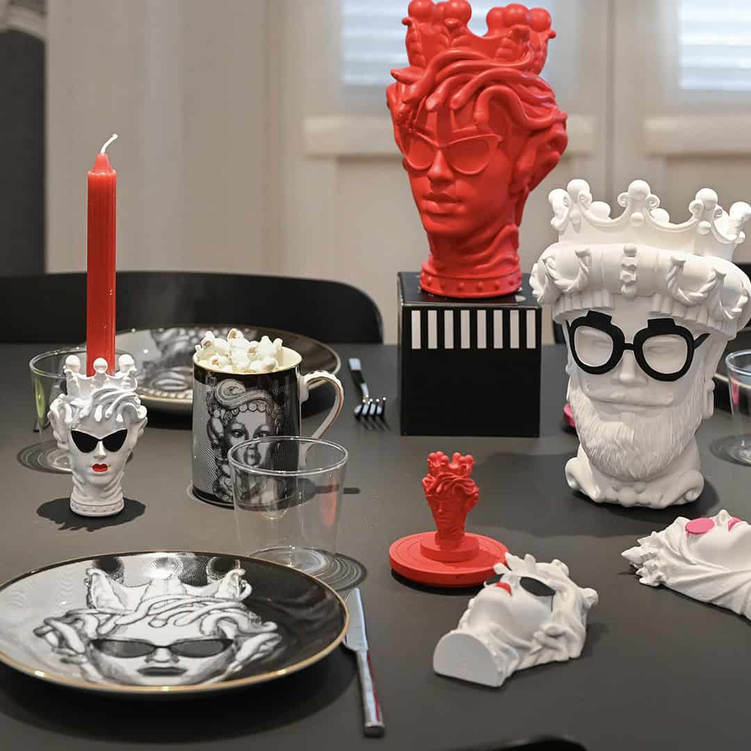 פסלון לשולחן במגוון צבעים - אדום | LA VIPERA