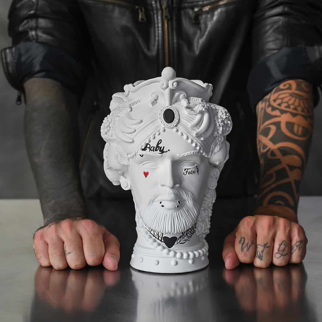 ראש דקורטיבי במגוון צבעים - לבן | IL TRASGRESSIVO