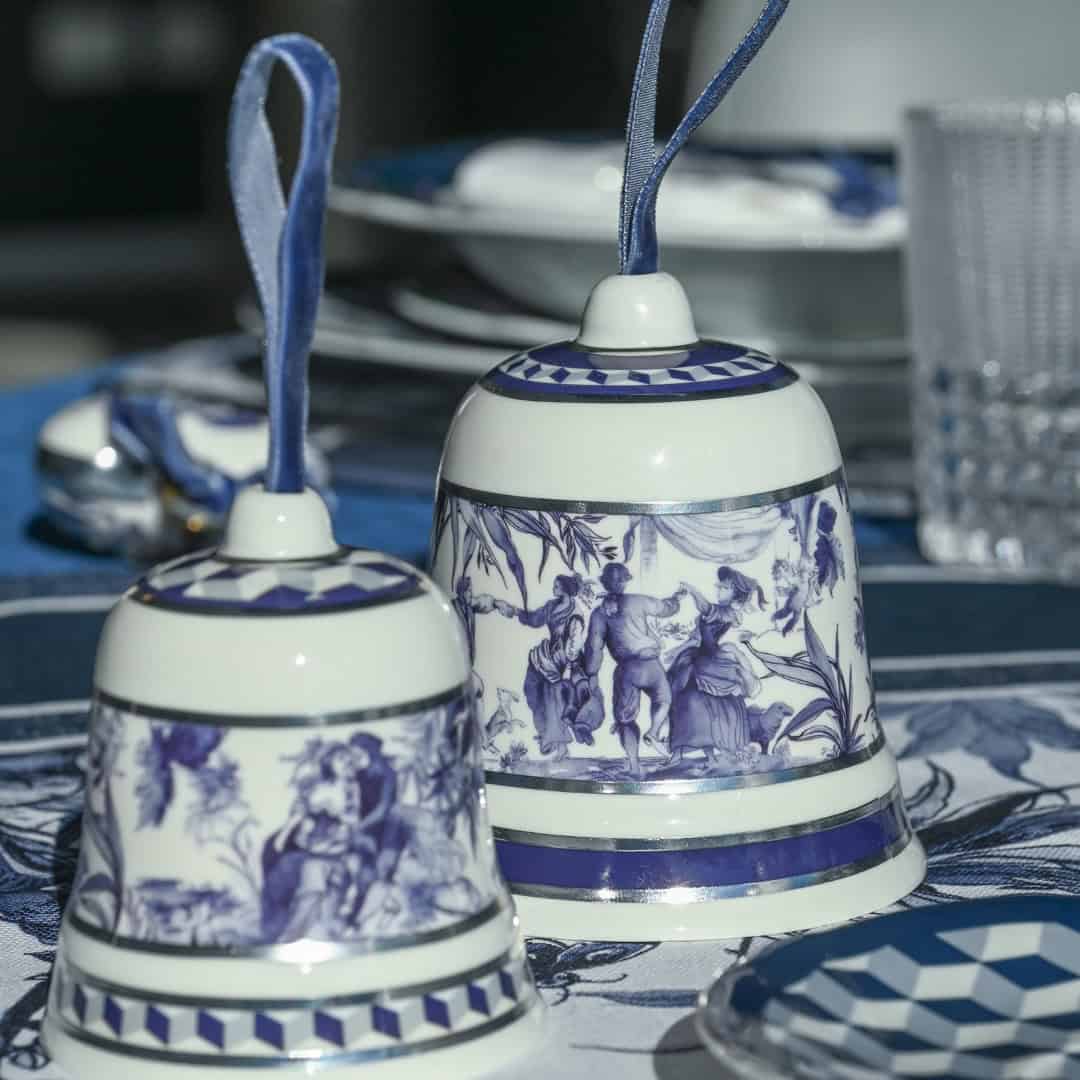 קישוט תלייה בצורת פעמון VER