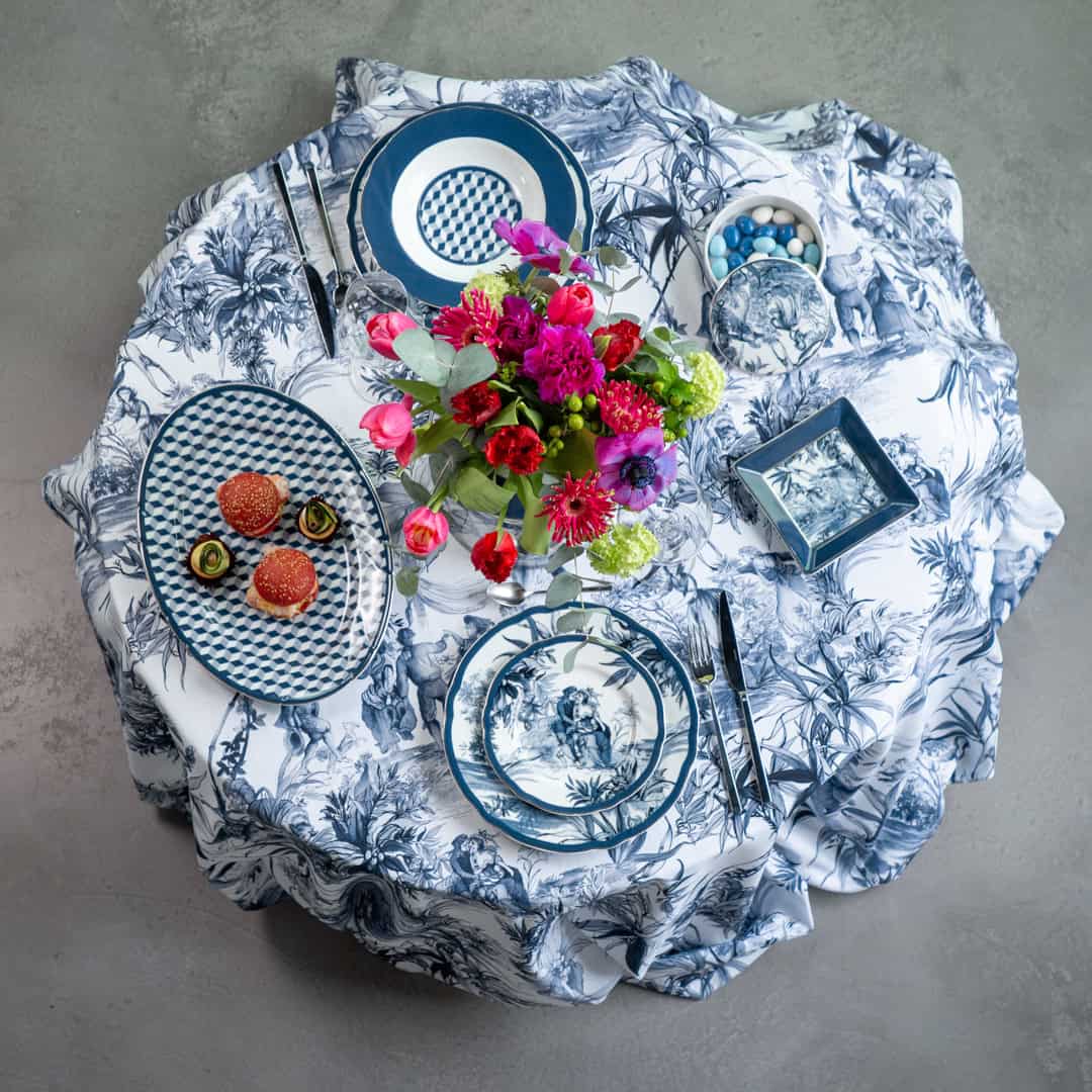 מפת שולחן מרובעת - Versailles | 220X220